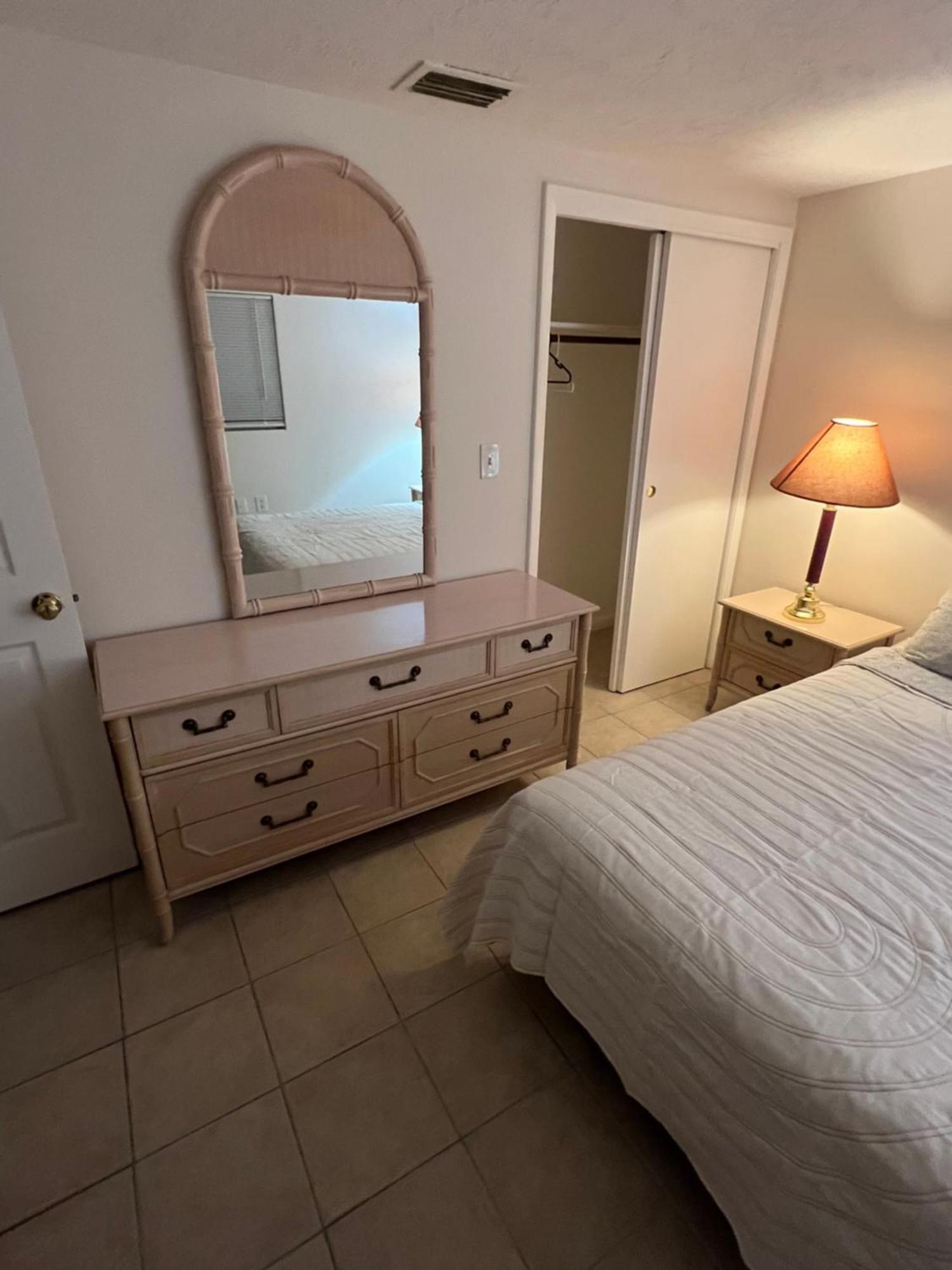 Small Cozy Home Beverly Hills エクステリア 写真