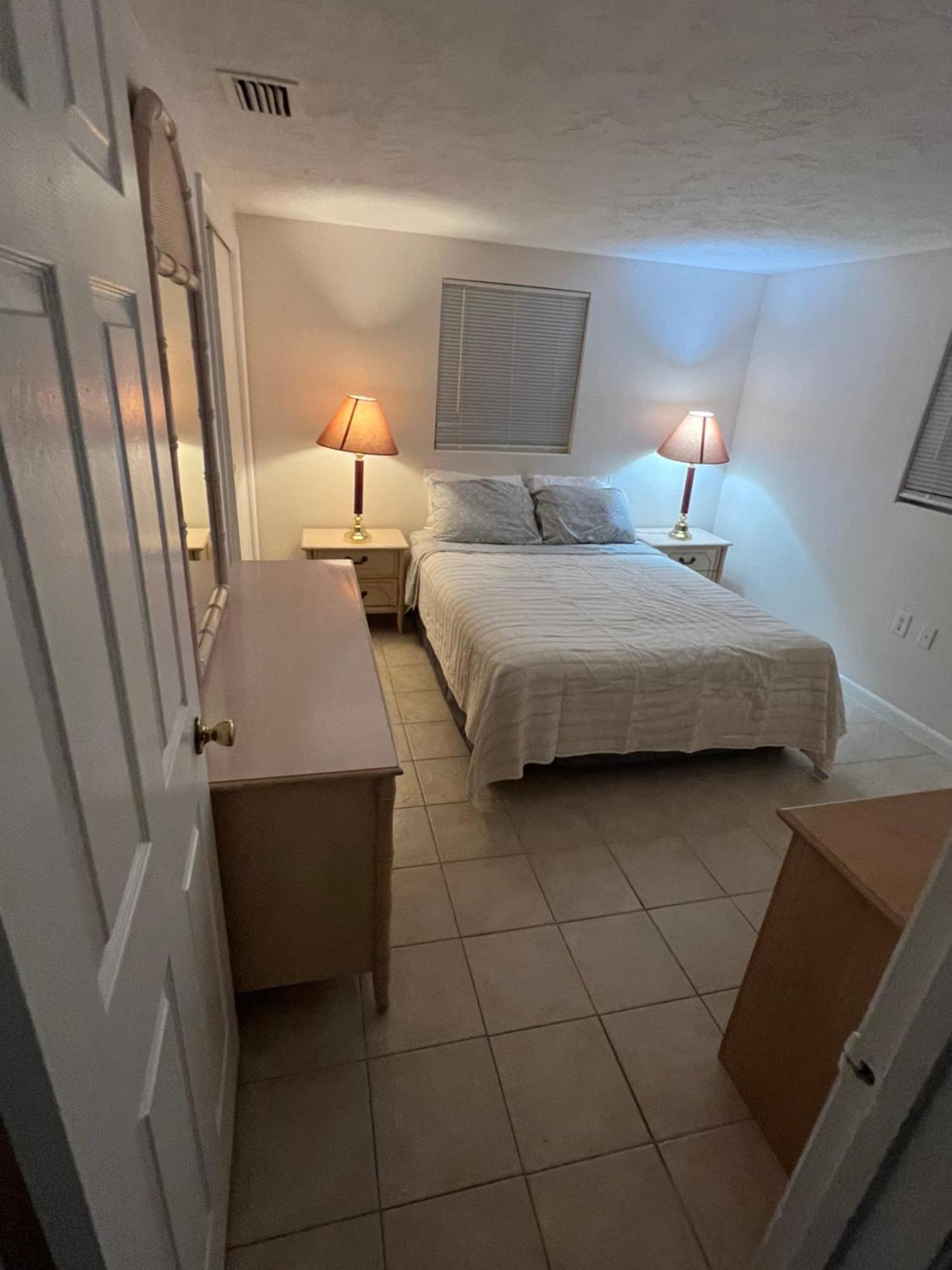 Small Cozy Home Beverly Hills エクステリア 写真