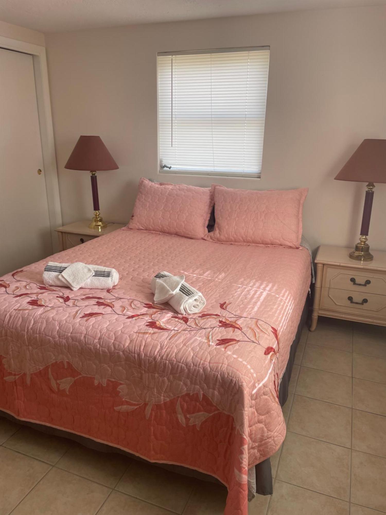 Small Cozy Home Beverly Hills エクステリア 写真